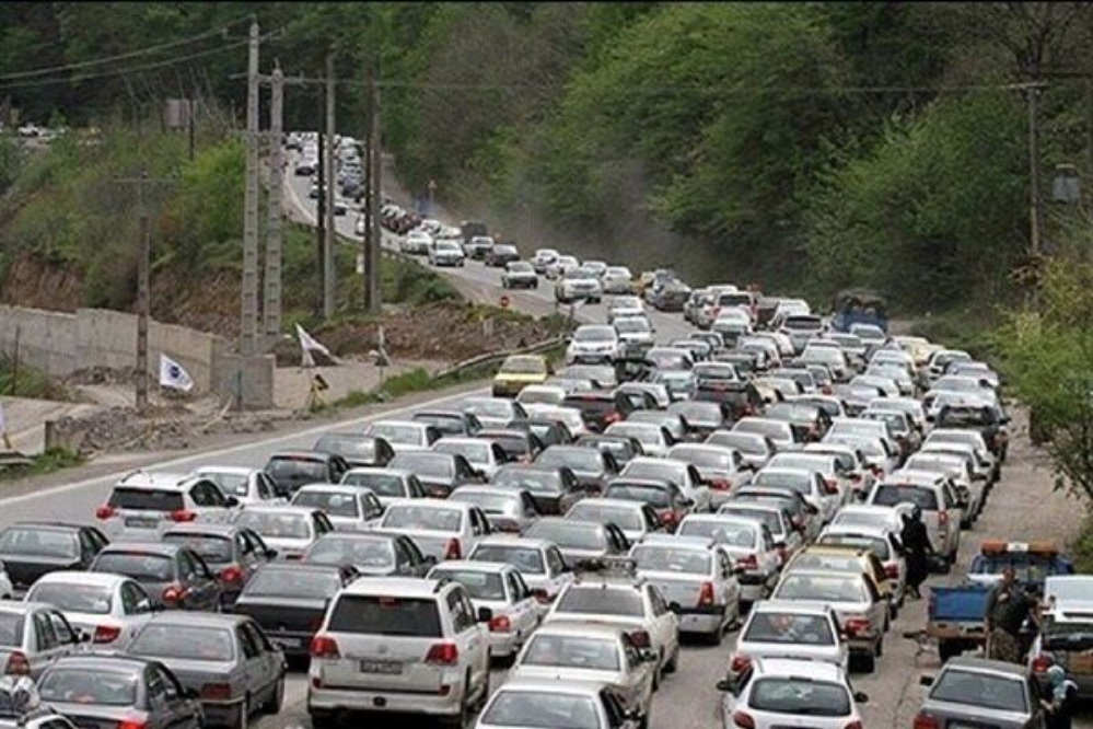 آخرین وضعیت جاده‌های شمال؛ ترافیک سنگین در محور چالوس