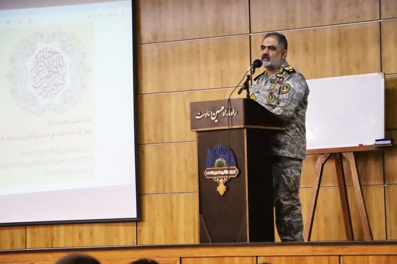 Naval forces fully prepared to defend Iran: Navy chief