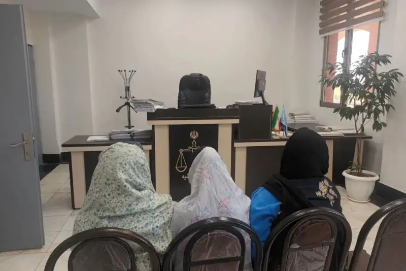 سرقت از عزاداران در بهشت‌زهرا؛ باند سه‌نفره زنان جیب‌بر دستگیر شد