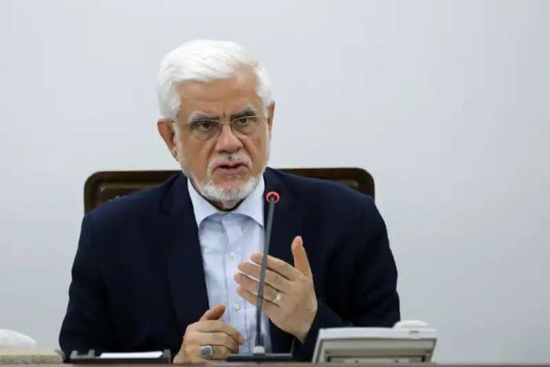 عارف: با بهره‌گیری از فناوری‌های نوین در جنگ رمضان، شرایط دفاعی کشور دائماً بهبود یافت
