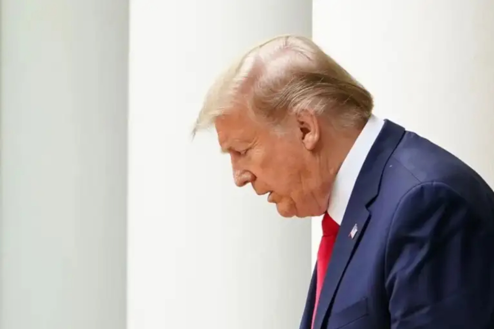 «Расшифровка нового скандального решения Трампа: попытка уйти от провального военного наследия!»