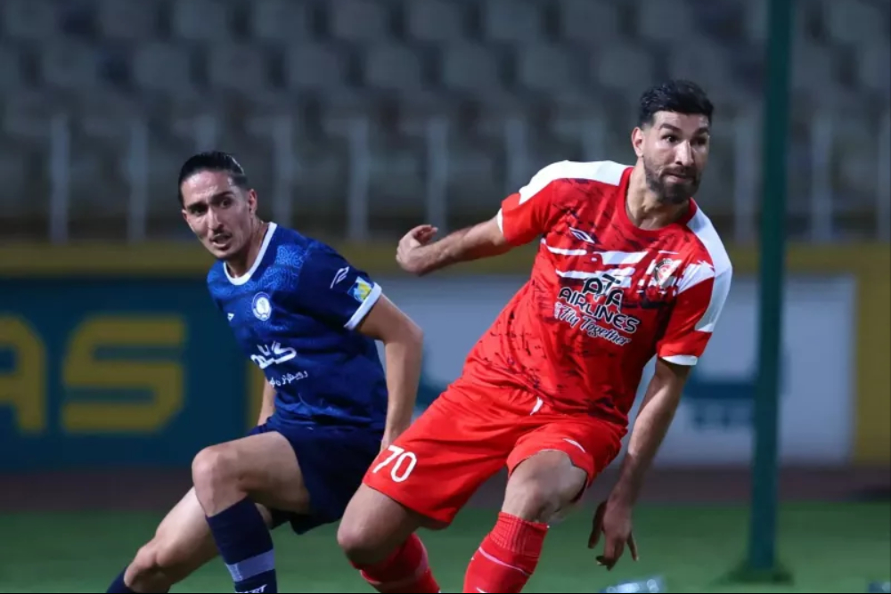 تراکتور 0-0 گل‌گهر سیرجان/تراکتور به دنبال حفظ صدرنشینی