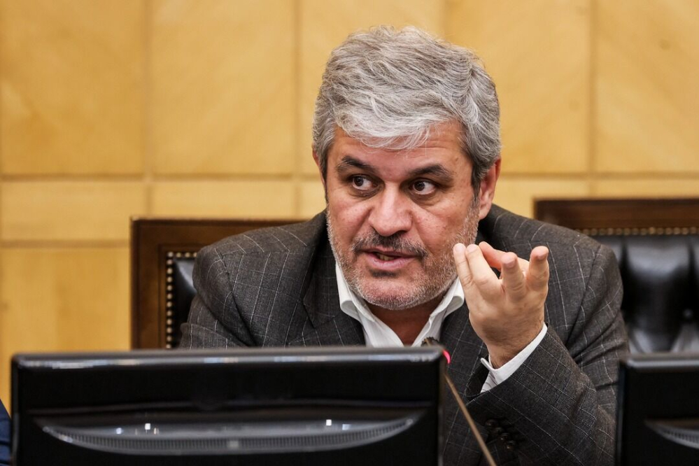 تاجگردون: دولت فعلاً با اختیارات بودجه 1405 را پیش می‌برد