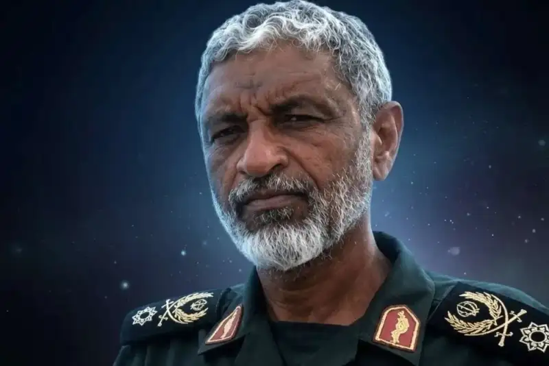 سردار عظمایی: هرگونه تحرک خصمانه مورد هدف قرار می‌گیرد
