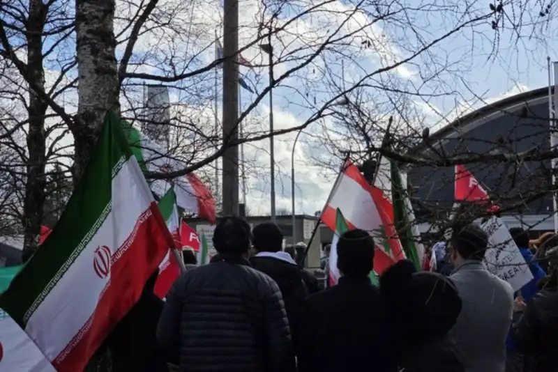 فریاد «اسرائیل را تحریم کنید» در آمستردام؛ حمایت از فلسطین، لبنان و ایران در برلین