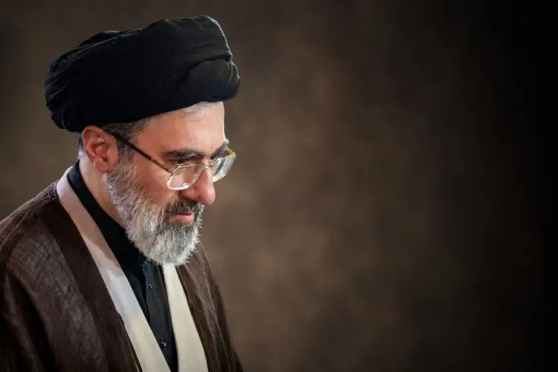 رهبر انقلاب: فقدان آیت‌الله شبیری خللی در ردیف محققین تراز اول شیعه ایجاد کرد