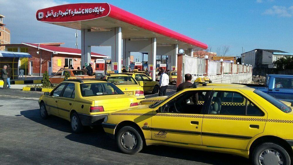 کاهش 30 درصدی تولید خودرو دوگانه‌ سوز