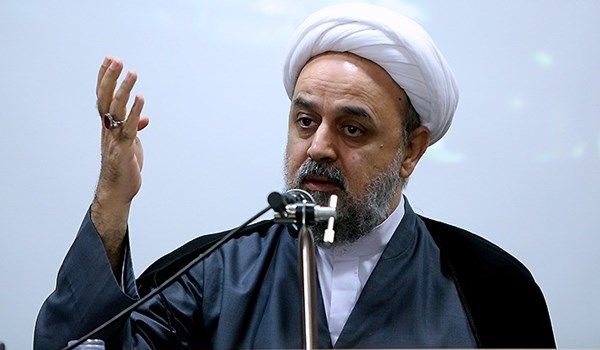 التقريب بين المذاهب: الخلافات تشجع أعداء الاسلام على التآمر